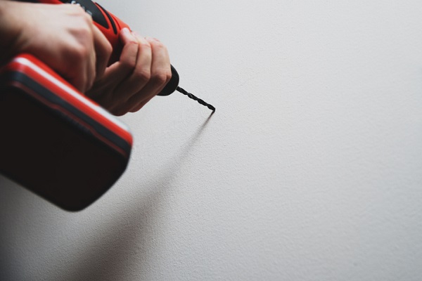 When drilling holes, be sure that they are straight and equal to each other in height